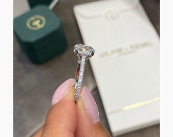 Round Cut Diamond Engagement Ring, Hidden Halo Set Ring, 14k White Gold Cathedral Ring, Elegant 3.20 Ct IGI Certified E/VVS2