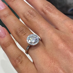 14k White Gold Lab Diamond Ring, Classic Anniversary Ring, 2 Carat Certified E/VVS2 Round Cut Lab Grown Diamond Bezel Set Engagement Ring