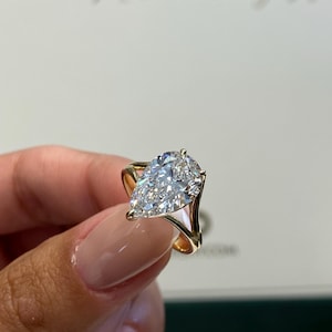 Pear Cut Diamond Ring, GIGANTIC 3 Carat Certified E/VVS2 Lab Created Diamond Engagement Ring, 14k Yellow Gold Solitaire Ring, Proposal Ring