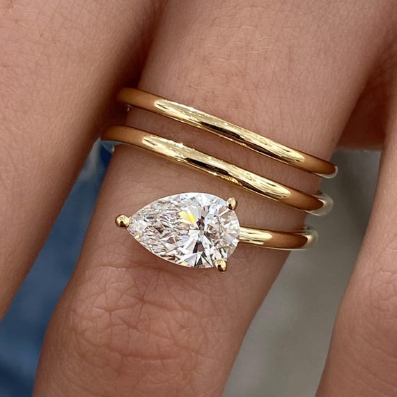 14K Yellow Gold Solitaire, Pear Diamond Engagement Ring, Certified 1ct E/VVS2 Lab Created Diamond, Proposal Ring