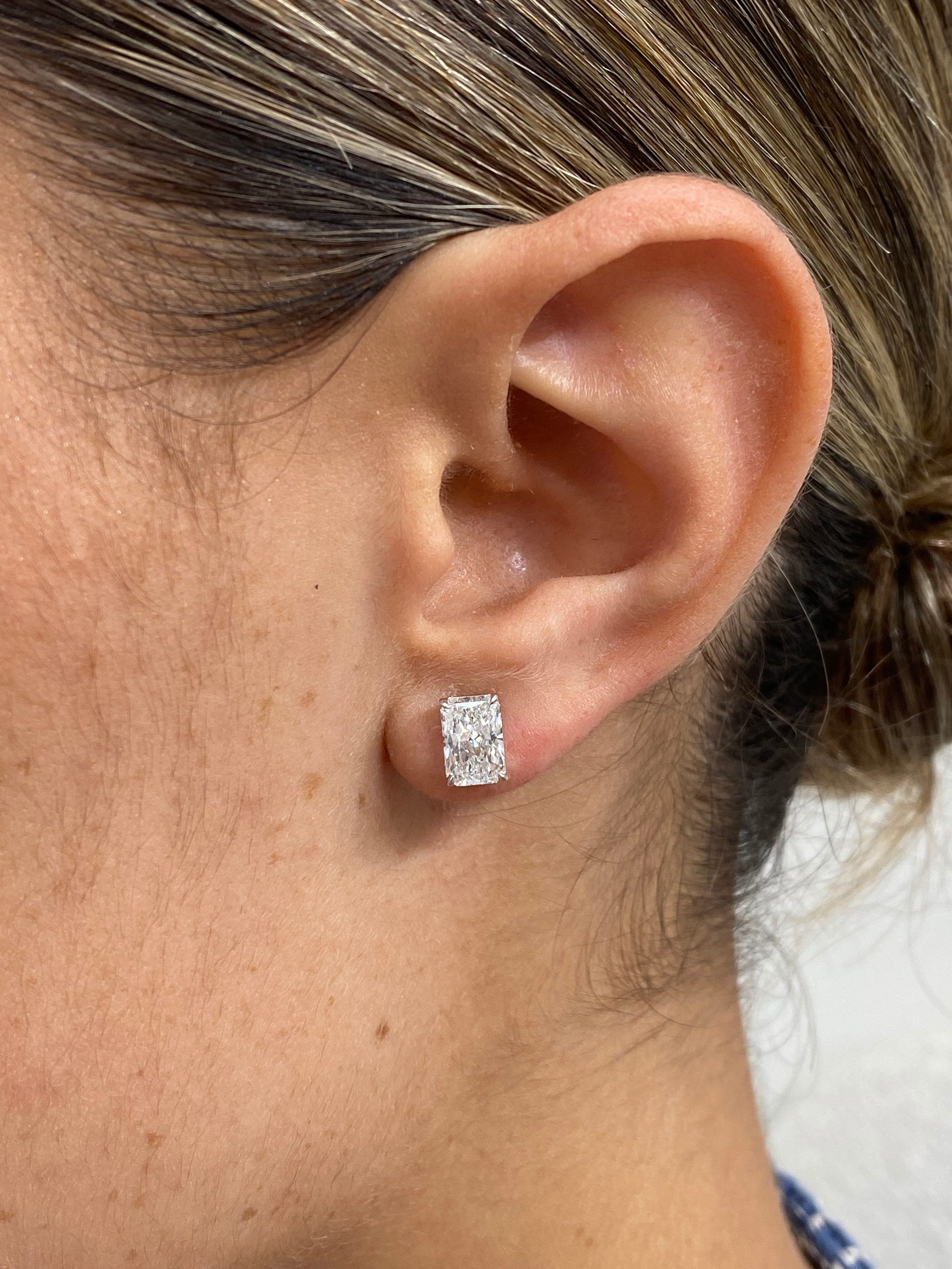 Earring Styles Best Earrings Types Of Men Earrings Carat E/VVS2