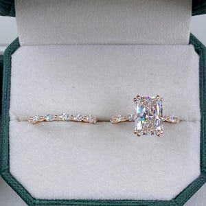 4.4ct IGI Certified E/VVS2 Radiant Cut Lab Created Diamond Bridal Set Ring 14K Rose Gold Setting Marquise And Round Side Stones Cut