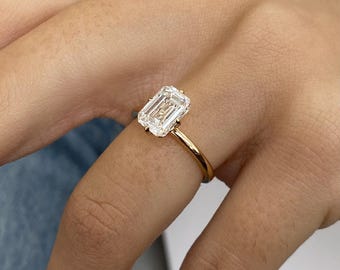 Emerald Cut Lab Grown Diamond Solitaire Ring, 14k Yellow Gold, 2 Ct IGI Certified E/VVS2 Diamond, Prong Setting, Minimalist Engagement Ring