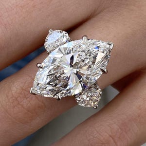 Luxurious Marquise Cut Diamond Engagement Ring, 18K White Gold Eco Diamond Ring, Certified 11.49ct D/VVS2 Lab Created Diamond, Proposal Gift