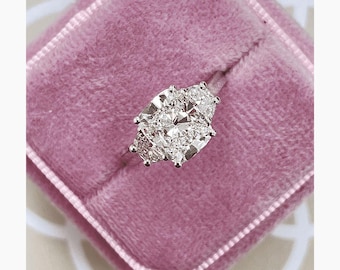 Anello di fidanzamento con diamante taglio cuscino creato in laboratorio, anello di promessa in oro bianco 14k per lei, anello con tre pietre, splendido 2,4 ct certificato IGI E/VVS2