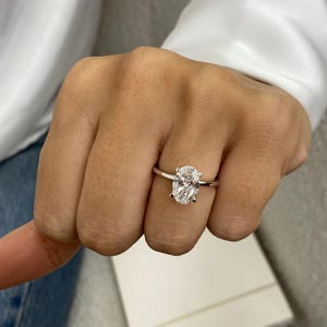 1.6 Carat Diamond Solitaire Engagement Ring with Hidden Halo, 14k White Gold, Oval and Round Cut IGI Certified E/VVS2 Lab Created Diamond