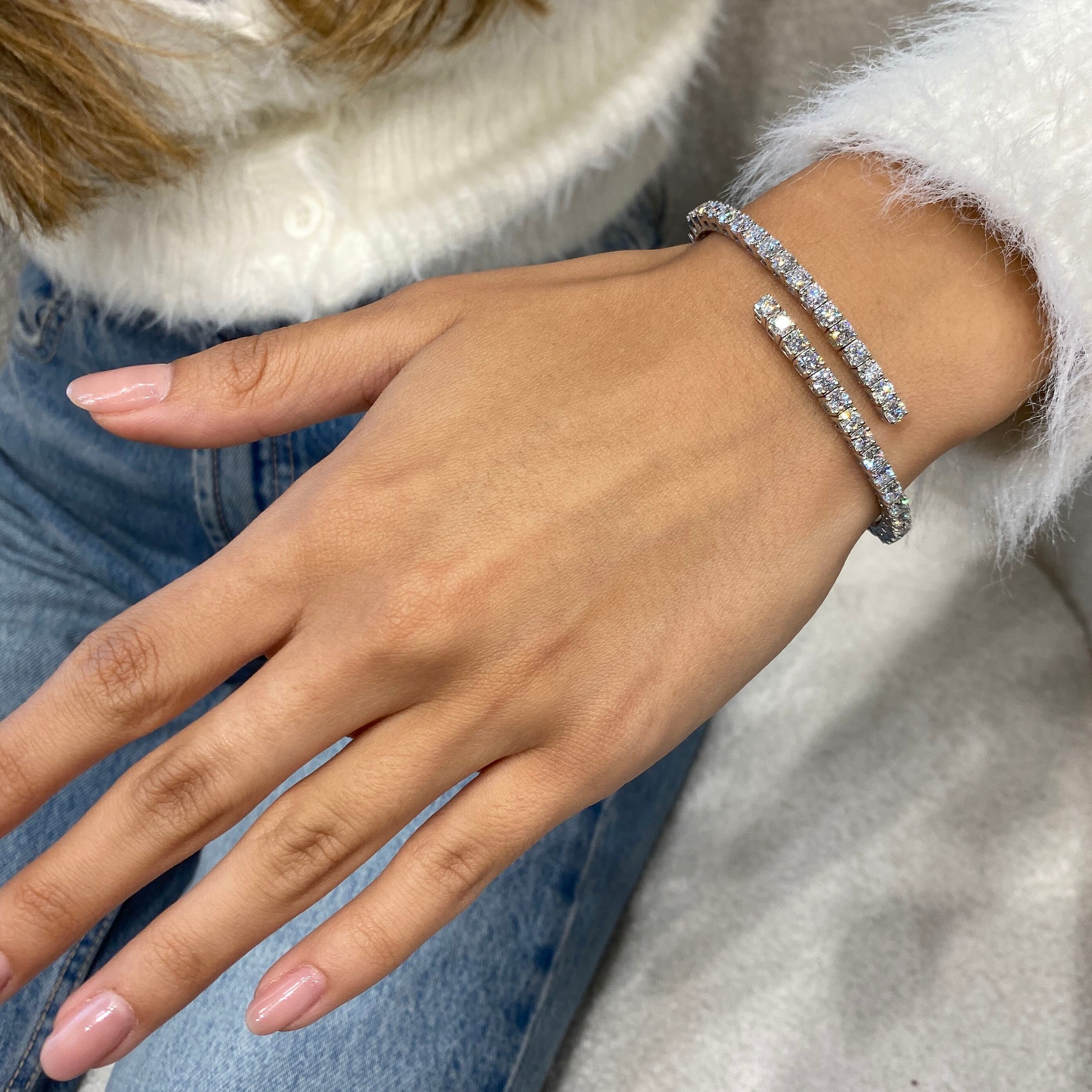 Naava Bracciale da Donna, Oro Giallo, 9 Carati, Diamante