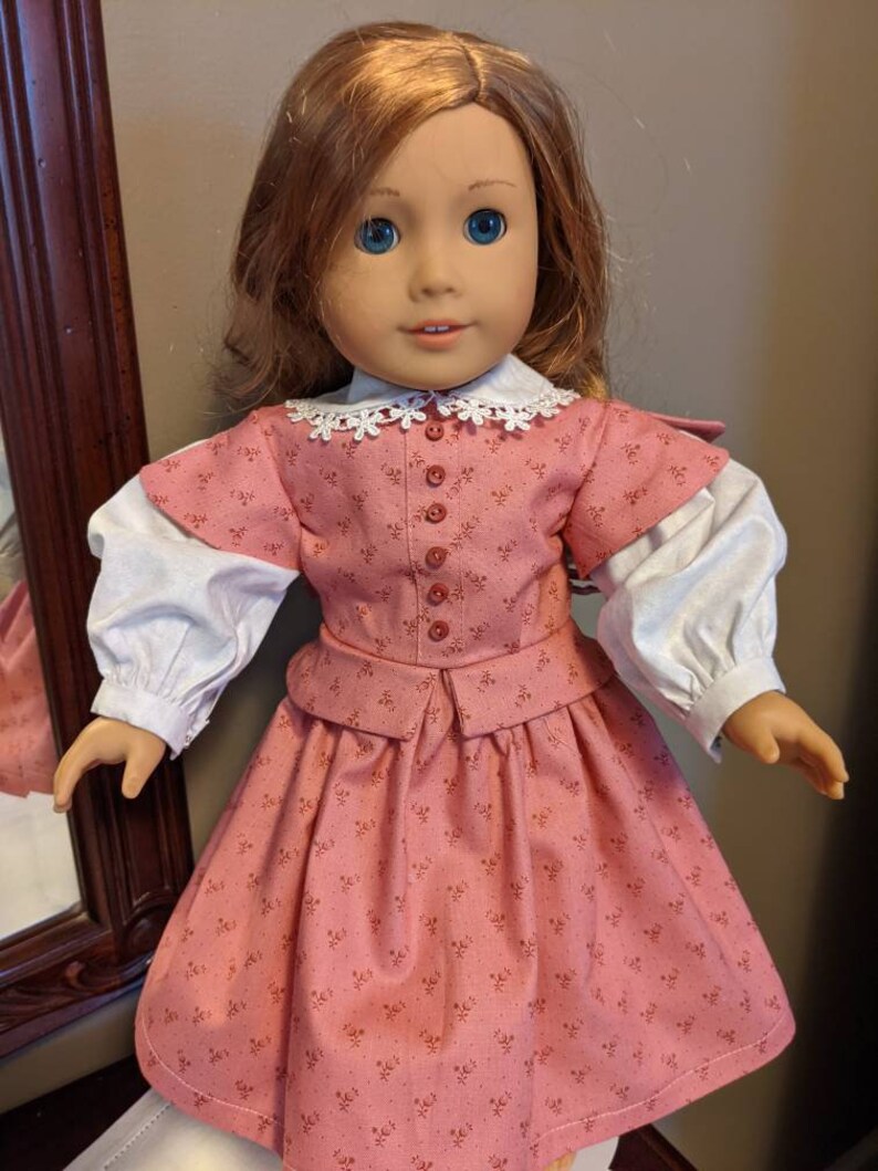 Pretty in pink school dress for the 1800/'s
