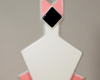 Echo of Deco British Art Pottery Art Deco Inspired Cat Ornament
