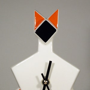 Reloj de repisa con forma de gato inspirado en el Art Déco de cerámica británica Echo of Deco