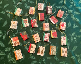 5 ręcznie robionych miniaturowych ozdób książkowych – nowe papiery świąteczne z Włoch