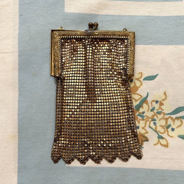 Mesh coin purse, Whiting & Davis Co. Metal mesh Purse, 1920s