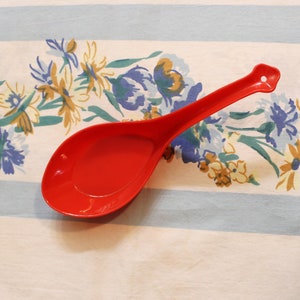 Asian Serving Spoon, Chinese Serving Spoon, Red plastic spoon, vintage
