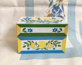 Recipe Box, Floral Recipe Box, Recipe Card box, vintage