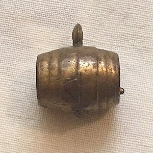 Seagram&#39;s, Seagram&#39;s Barrel Charm, metal Penant, Vintage