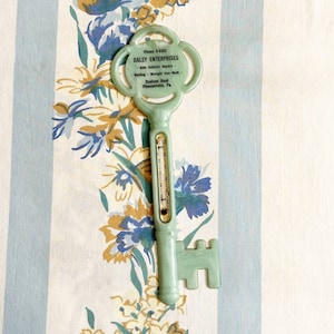 Thermometer, Advertising Thermometer, Key Thermometer, antique