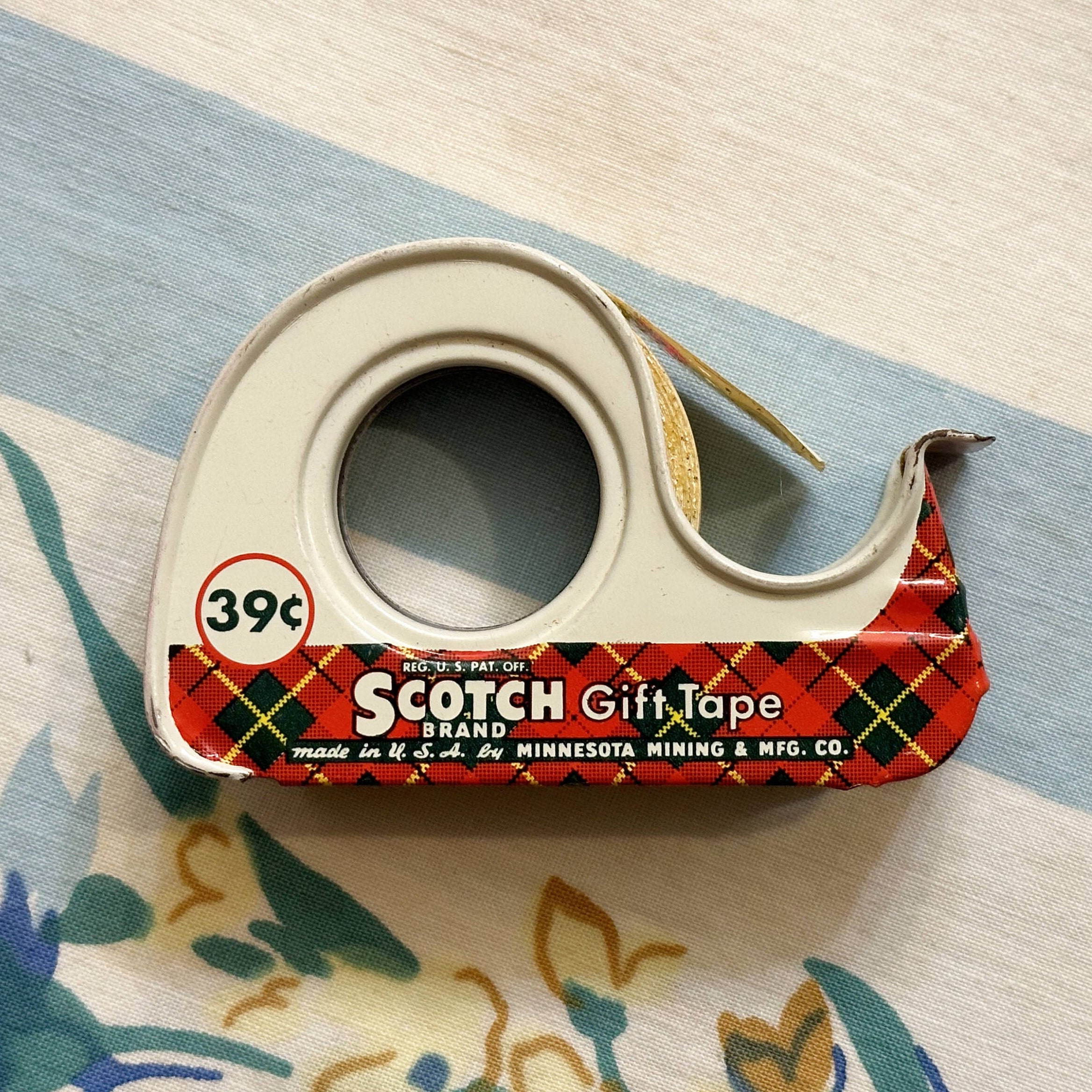 Scotch Gift Tape, 1960's, Roadsidepictures