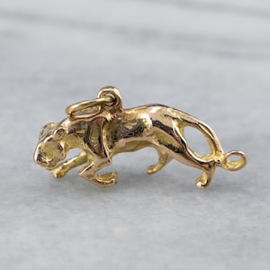 Vintage Gold Stalking Panther Charm, Gold Jaguar Charm, Large Cat Pendant, Cat Charm, Jungle Charm, Big Cat Charm, Layering Pendant FU4847TJ