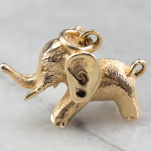 Sweet Gold Elephant Pendant, Yellow Gold Elephant, Elephant Necklace, Elephant Jewelry, Birthday Gift, Layering Pendant XUJTRLWK