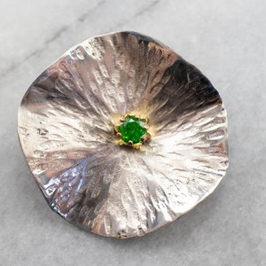 Green Garnet Mixed Metal Lily Pad Pin, Silver and Gold Pin, Garnet Jewelry, Botanical Jewelry, Birthday Gift A2QV78FX