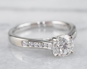 Round Brilliant Diamond 14K White Gold Engagement Ring