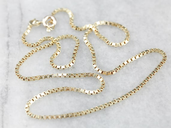 15 Thin Chain Necklace in 14k White Gold