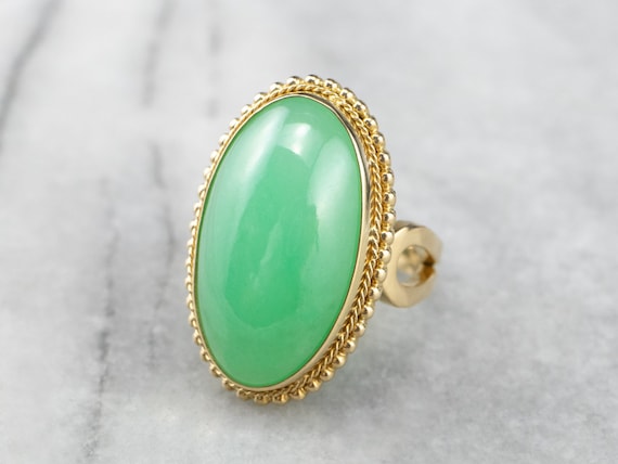 Vintage chrysoprase ring discount