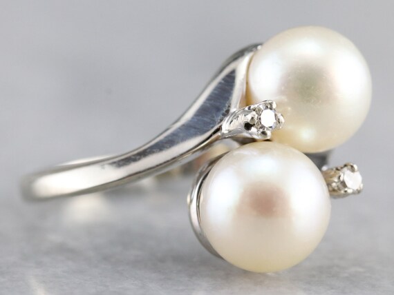 Vintage Pearl Bypass Ring, Pearl and Diamond Ring,