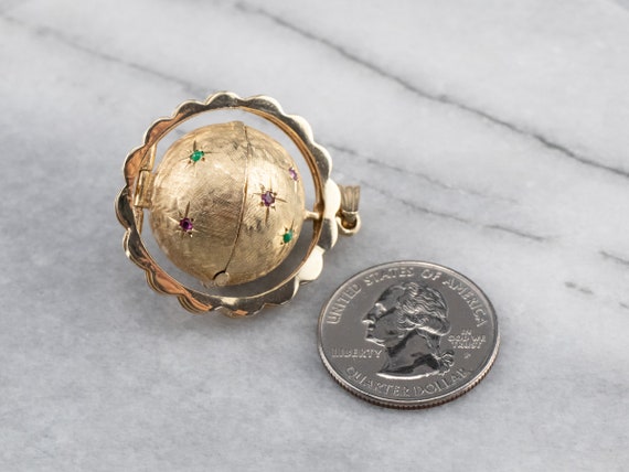 Green Onyx and Ruby Gold Ball Locket, Globe Locke… - image 4