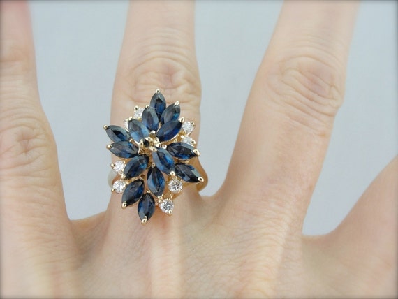 Sapphire cocktail shop ring vintage