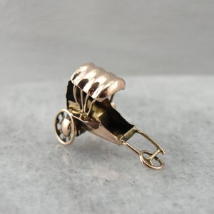 Zackenlitze Rose: Gold Buggy Anhänger 3TCC74-P