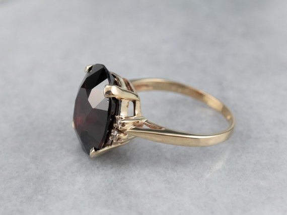 Garnet and Diamond Vintage Ring, Yellow Gold Garn… - image 4