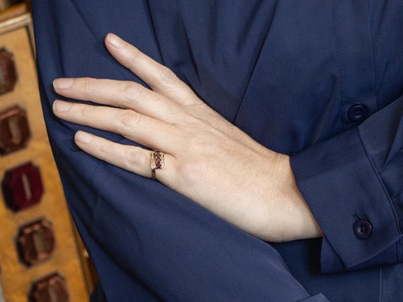 Vintage 14K Yellow Gold Ruby Diamond Band Ring, B… - image 4