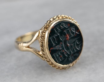 Carved Bloodstone Gold Ring, Wax Stamp Ring, Seal Ring, Vintage Ring, Statement Ring, UV4EQF8E