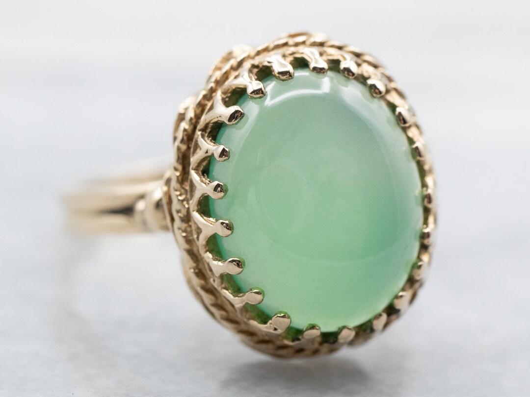 Oval Green Chalcedony Ring