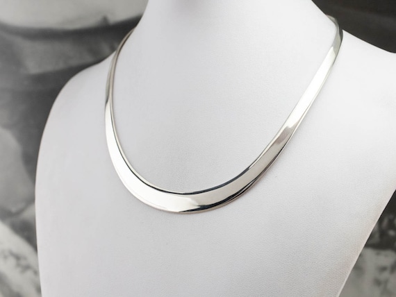 Sleek Sterling Silver Tapered Collar Necklace, Sil