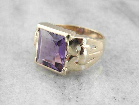 Classically Refined Yet Bold Amethyst Ring For Hi… - image 2