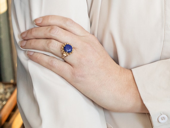 Yellow Gold Round Cut Lapis Solitaire Ring with B… - image 4
