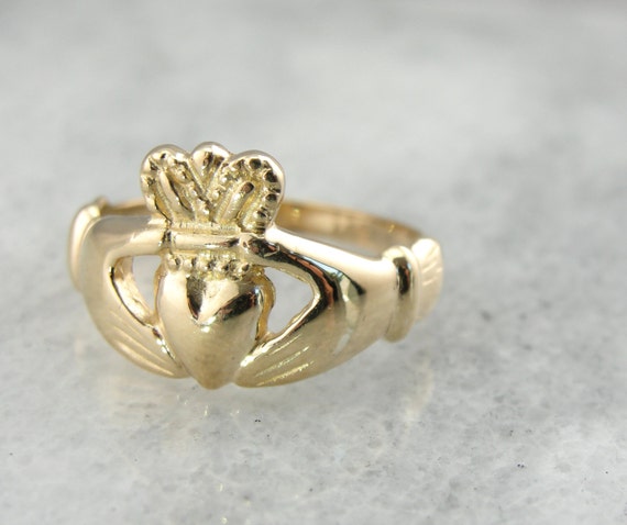 14K Yellow Gold Claddagh Ring, Vintage Irish Wedd… - image 2