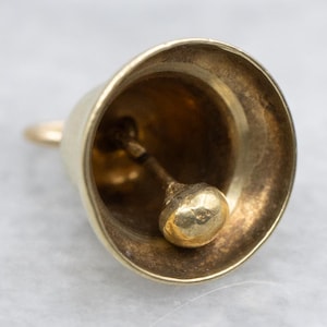Vintage Gold Bell Charm, Gold Bell Fob, Gold Charm Pendant, Vintage Gold Charm,  14K Gold Charm, Layering Pendant, Charm Collector A67770