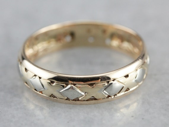 Two Tone Gold Patterned Band, Patterned Wedding B… - image 2