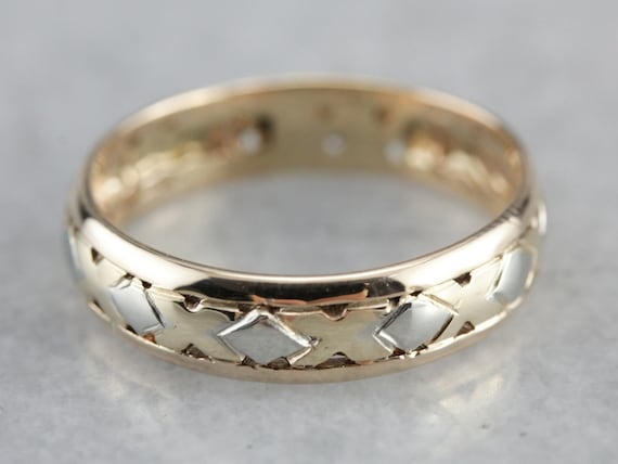 Vintage 14K Gold Patterned Wedding Band, Two Tone… - image 2