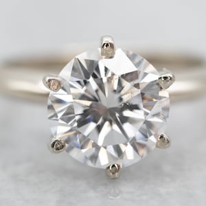 Round Cut Diamond Ring, White Gold Diamond Ring, Diamond Engagement Ring, Round Cut Diamond Ring, Classic Diamond Solitaire, A27478