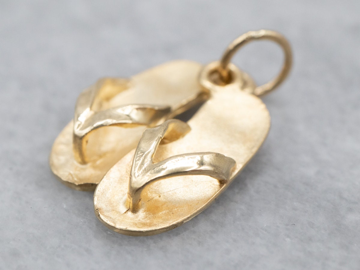 Flip flop deals charms for sale