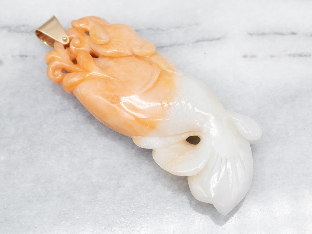 ヴィンテージ ネックレス 希少 糸魚川翡翠 鯉 立体彫刻 男女兼用 ヴィンテージ ネックレス 希少 糸魚川翡翠 鯉 立体彫刻 男女兼用 翡翠