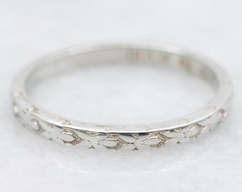 18K White Gold Orange Blossom Floral Band, Size 6