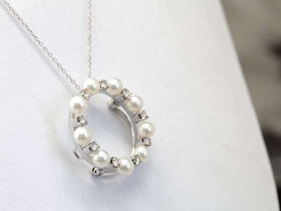 Elegant Vintage Pearl and Diamond Circle Pin, Pea… - image 5