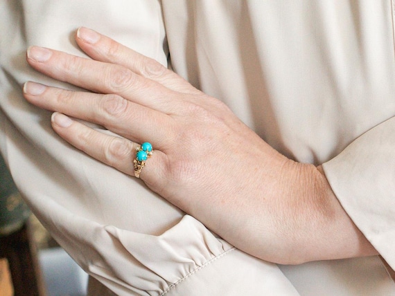 15 Turquoise Seed Pearl Halo Ring