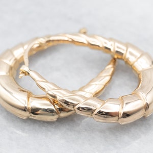 Vintage Gerippte Creolen, Gelbgold Creolen, 14K Gold Creolen, Jubiläumsgeschenk, Geburtstagsgeschenk, Schmuck Basics A26083
