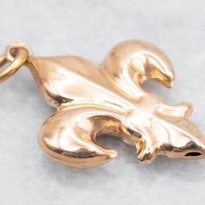 Yellow Gold Fleur de Lis Charm, Fleur de Lis Charm, Gold Fleur de Lis, Yellow Gold Charm, French Charm, Gold Charm, Fleur de Lis A53660